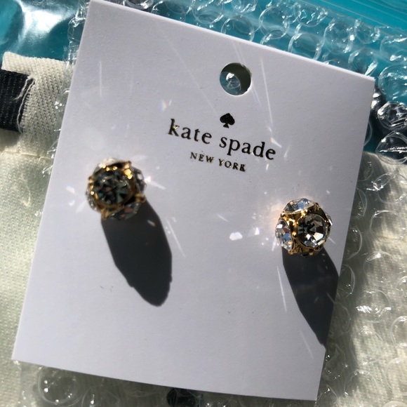 ♠️Kate Spade® Lady Marmalade Crystal Stud Earrings - Picture 9 of 10